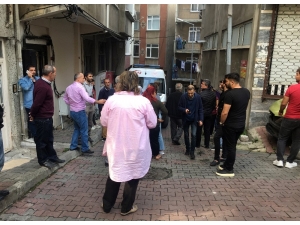 Depremde Hasar Gören Evine Yıkım Kararı Verilince İntihara Kalkıştı