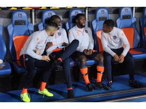 Uefa Avrupa Ligi: Medipol Başakşehir: 0 - Wolfsberger: 0 (İlk Yarı)