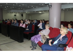 Meme Kanseri Farkındalık Konferansı Düzenlendi