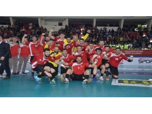 Milli Takım İlk Önemli Sınavını Estonya Karşısında Verecek