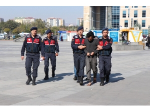 Ypg’nin Haseke Sorumluları Kıskıvrak Yakalandı