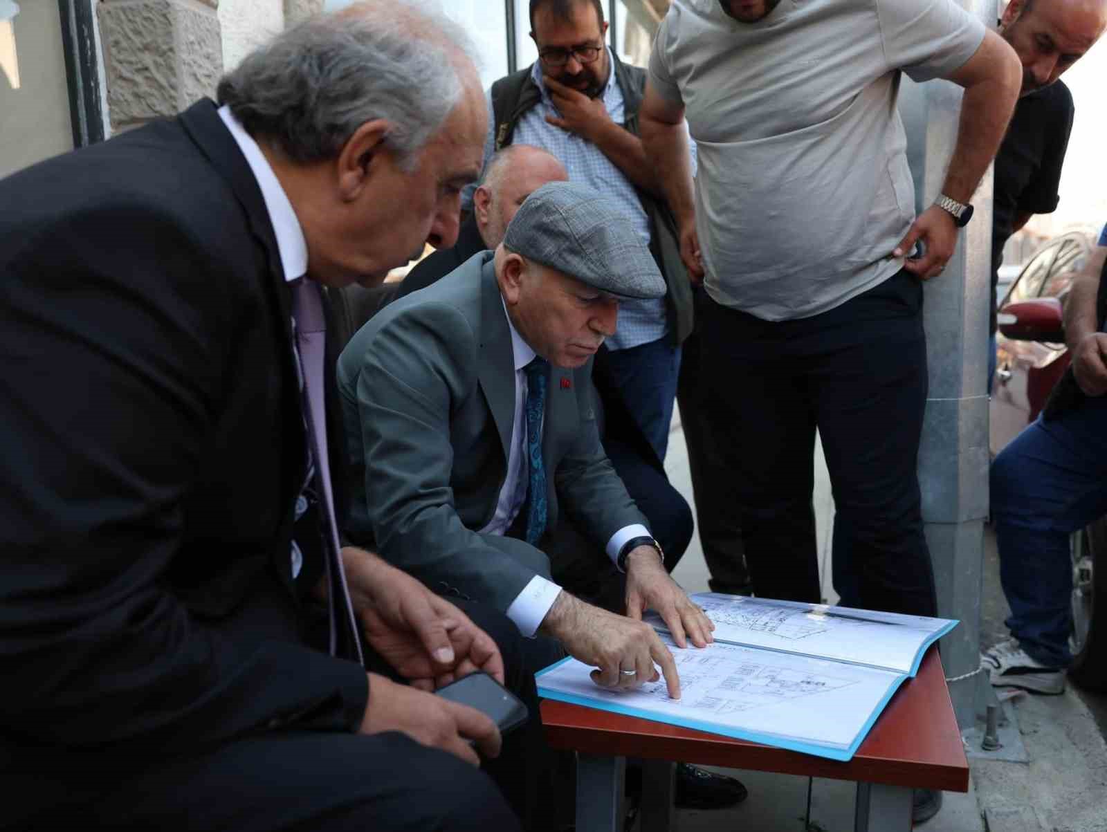 baskan-sekmen-mumcu-mahallesi-sakinleriyle-bulustu