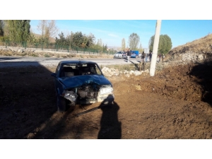 Şuhut’ta Otomobil İle Motosiklet Çarpıştı: 1 Yaralı