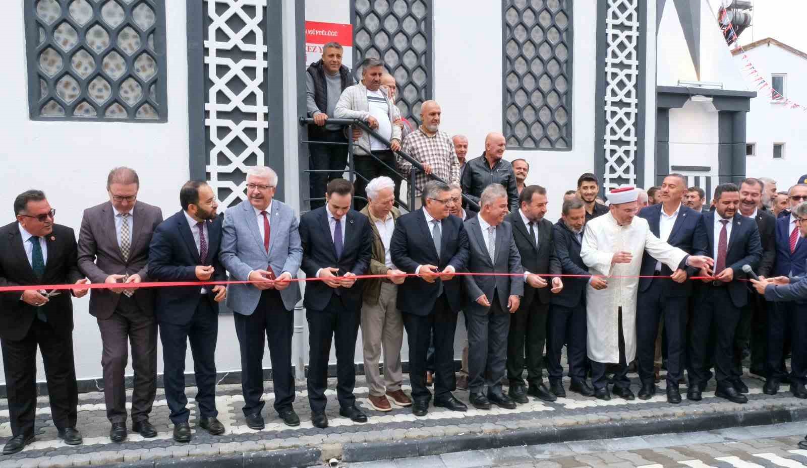 duragan-yeni-camii-dualarla-ibadete-acildi