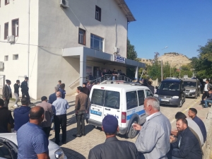 Yeğenini Kürekle Öldürdü