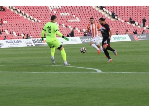 Tff 1. Lig: Balıkesirspor: 3 - Adanaspor: 0
