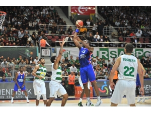 Basketbol Süper Lig: Bursaspor: 86 - Anadolu Efes: 95
