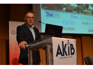 Akib’den "İhracat Yapan Şirketler İçin Kur Riski Yönetimi" Paneli