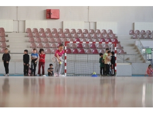 Yetenek Taraması Tüm Hızıyla Sürüyor