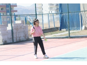 Raketler 29 Ekim Kupası İçin Sallanıyor