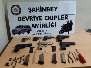 Polis Suç Ve Suçlulara Göz Açtırmıyor