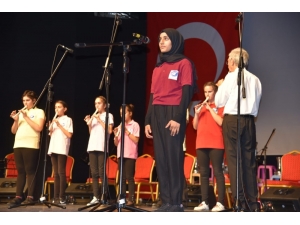 İzmitli Çocuklardan Cumhuriyet Konseri