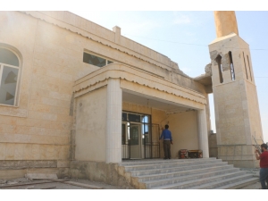 Resulayn’da Ypg/pkk’nın Saldırdığı Cami Görüntülendi