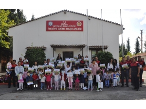 Büyükşehir’den Miniklere’ Yangın Boyama’ Kitabı