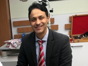 Prof. Dr. Özkırış: "Çocukları Göz Tembelliği Açısından Mutlaka Göz Muayenesi Yaptırın"