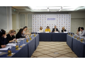 Prof. Dr. Gürer: “Stres, Sigara Ve Obezite Sedef Hastalığını Tetikliyor”