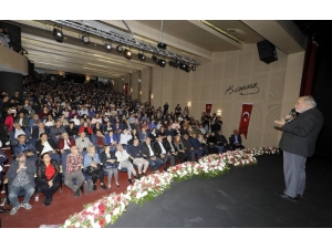 Çankaya Cumhuriyet Konferanslarına Yoğun İlgi