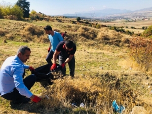 Başkan Dirik, Gönüllüler İle Birlikte Çöp Topladı