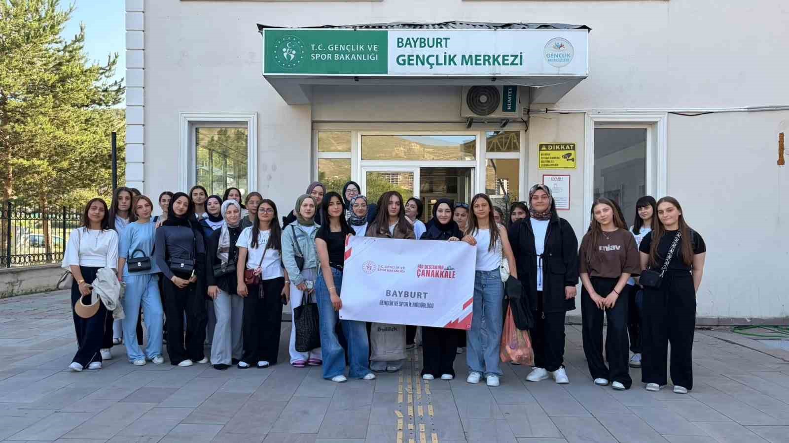 bayburtlu-gencler-tarihin-izinde-canakkale-ye-ugurlandi