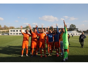 Sincan Belediyespor Durdurulamıyor