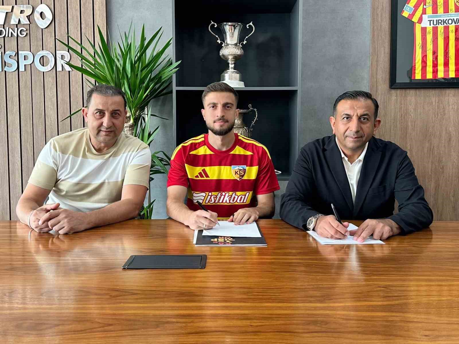 kayserispor-murat-cem-akpinar-ve-ensar-kemaloglu-nu-acikladi