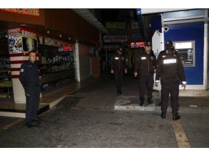 Tartıştığı Üvey Babasını Sokak Ortasında Pompalı Tüfekle Vurdu