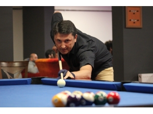 Bilardo Şampiyonu Vali Yardımcısı Cemal Demiryürek Oldu