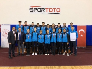 Sakarya Büyükşehirli Karatecilerden 14 Madalya