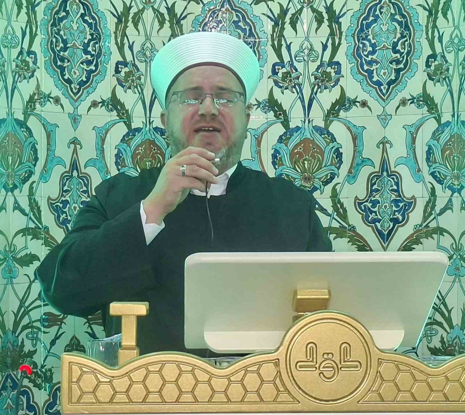 hisarcik-ta-mevlid-i-nebi-ye-ozel-kur-an-i-kerim-ziyafeti