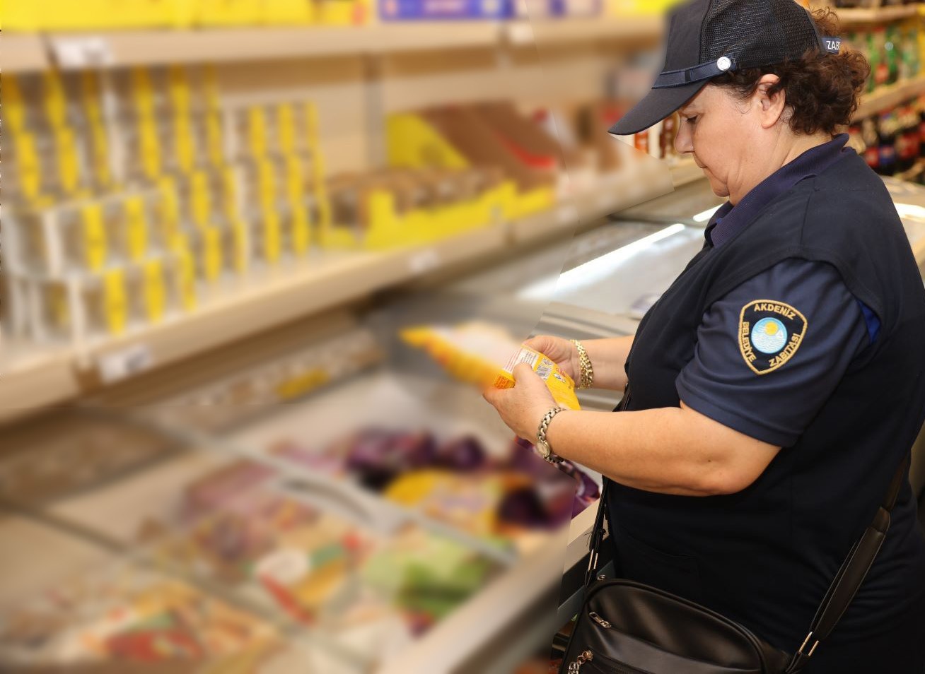 akdeniz-de-market-denetimleri-araliksiz-suruyor
