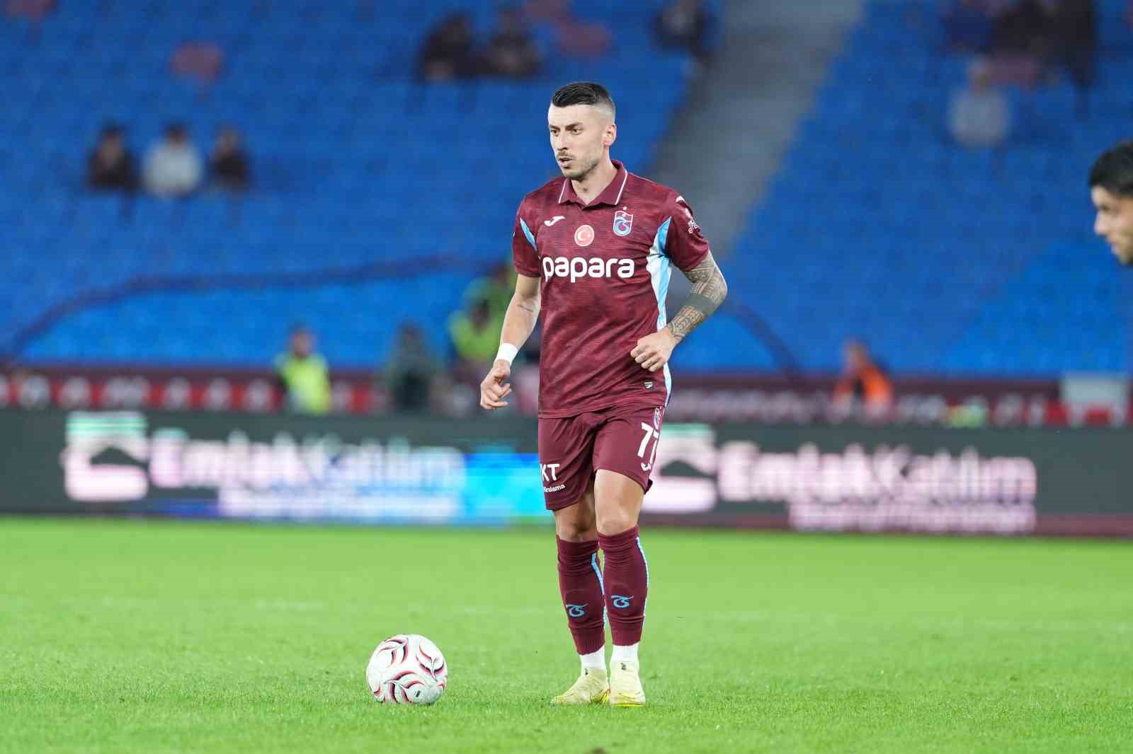 trabzonspor-dostluk-macinda-drogheda-united-a-kaybetti