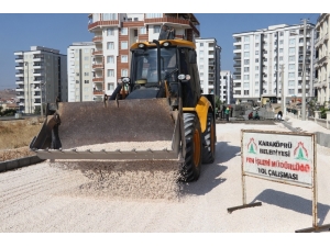 Karaköprü’de Yol Açma Mesaisi Sürüyor