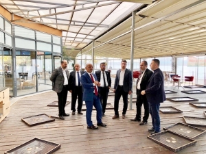 Körfez Belediyesi Sosyal Tesis Çalışmalarını Sürdürüyor