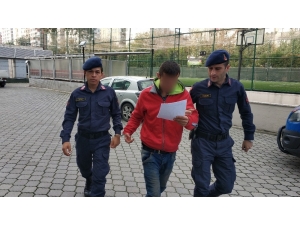 Hırsızlık Yaptığı İddia Edilen Genç Yakalandı