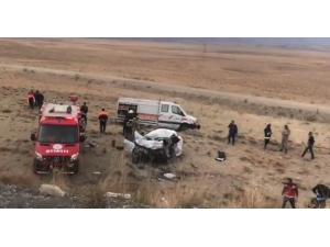 Van’da Trafik Kazası: 3 Ölü, 4 Yaralı