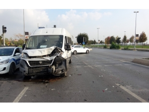 Pendik Sahil Yolunda Feci Kaza: 8 Yaralı