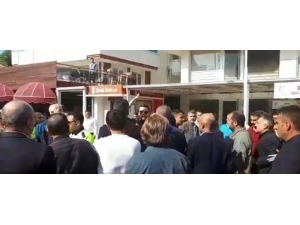 İzmir’de Sendikacılar Arasında Arbede