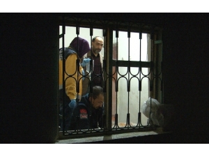 Önce Tartıştığı Karısının Boğazını Ardından Kendini Kesti