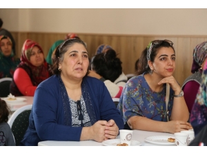 Efeler’de Anne Buluşmaları Devam Ediyor