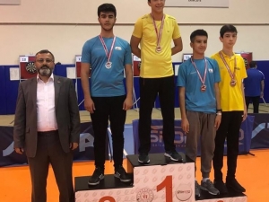 Dart Şampiyonası’nda İlçenin Gururu Oldular