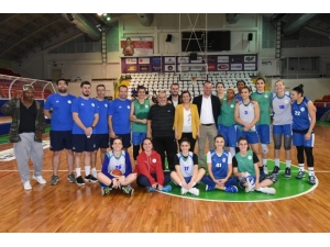 Başkan Hürriyet Perileri Motive Etti