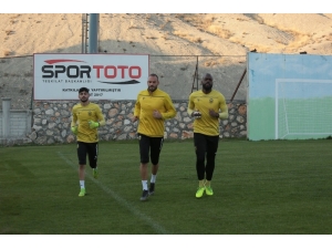 Yeni Malatyasporlu Futbolcuların Lig Yorumu