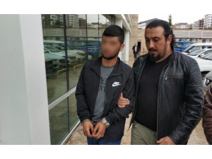 Tüfekle 2 Kişiyi Yaralayan Şahıs Tutuklandı