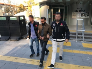 Kütahya’daki Uyuşturucu Operasyonuna Tutuklama