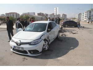 Elazığ’da Trafik Kazası: 1 Yaralı