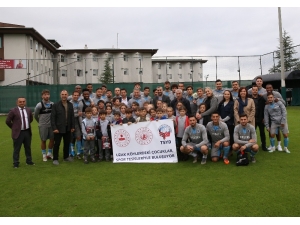 “Uzak Köylerde Yaşayan Çocukları” Trabzonspor Misafir Etti