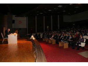 Nevü’de ‘İslam Bilim Tarihi’ Konulu Panel Düzenlendi