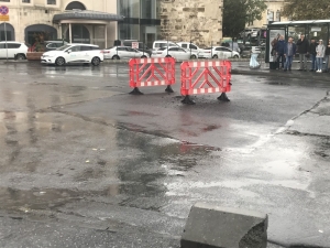 Eminönü’nde Elektrik Kablolarında Patlama