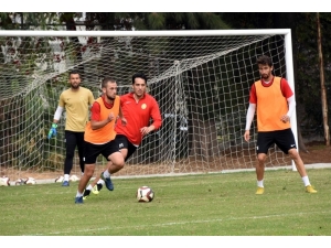 Aliağaspor Fk, Sandıklıspor Deplasmanına Hazırlanıyor