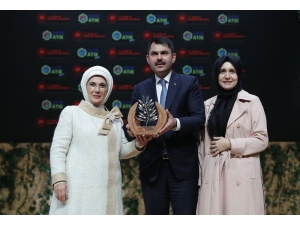 Emine Erdoğan: "2019 Yılı İtibariyle 25 Bin Kamu Kurumu Binasında Sıfır Atığa Geçme Hedefimizi İki Ay Önceden Yakaladık"